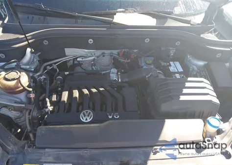 2018 Volkswagen Atlas 3.6L V6 Se из США, поврежденный, VIN 1V2CR2CAXJC572274